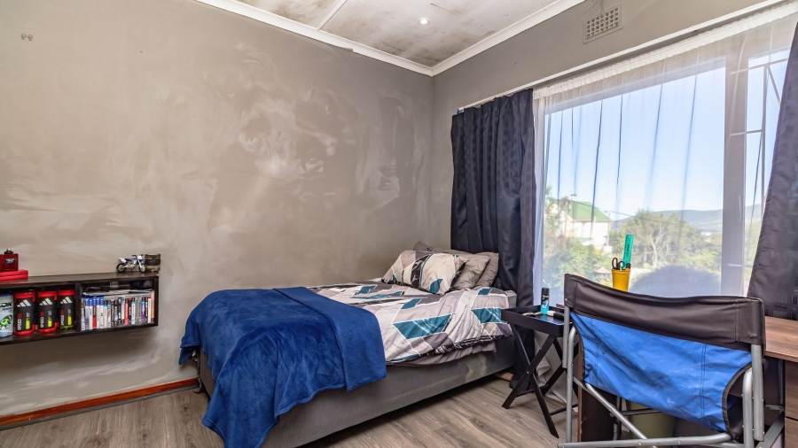 4 Bedroom Property for Sale in Knysna Central Western Cape